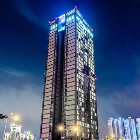 J One Hotel Cheongju Exterior foto