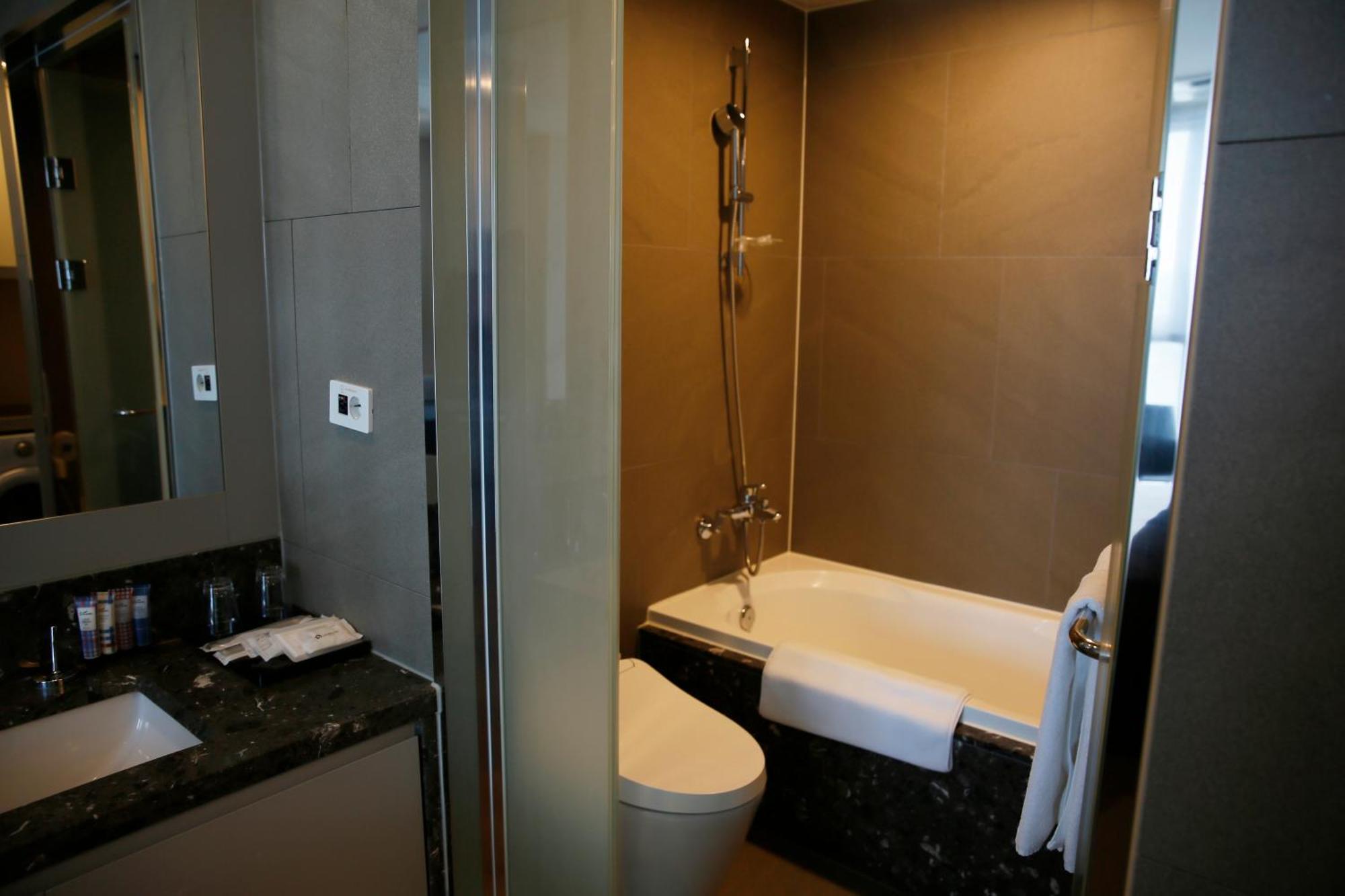 J One Hotel Cheongju Exterior foto